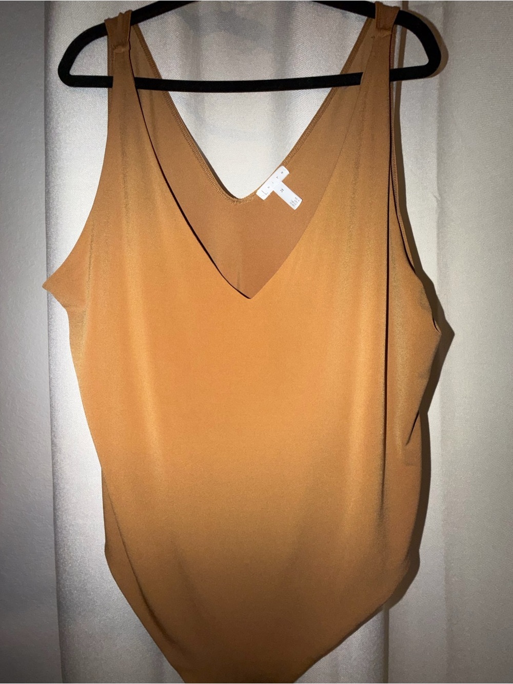 Leith V-Neck Sleeveless Bodysuit in Mustard